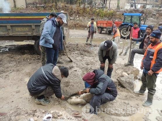 Aizanoi Antik Kenti kazısında Herkül'ün heykeli bulundu!
