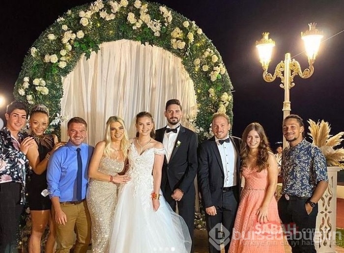  Sihirli Annem'in çocuk oyuncuları yeniden bir arada!