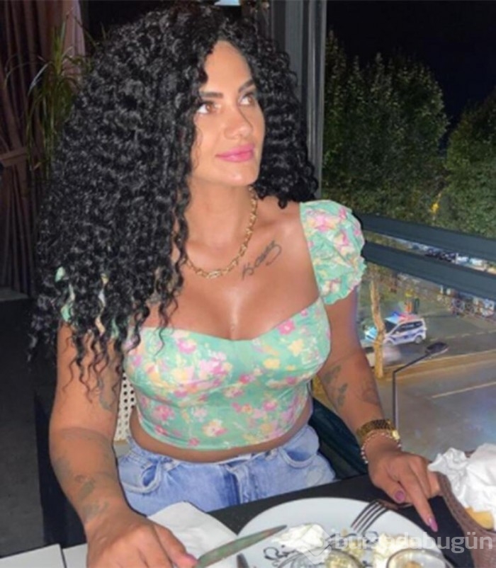 Ayça Ekin Beğen:Ölüyorum lan ölüyorum!
