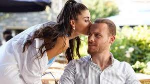 Hande Erçel'den ayrılık sorularına cevap...