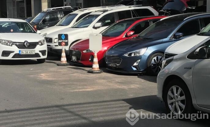 Dolar düştü vatandaşın gözü indirimde!

