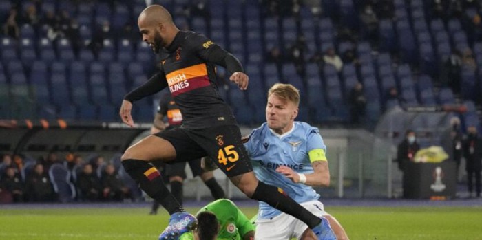 Napoli'den Galatasaraylı yıldıza kanca!