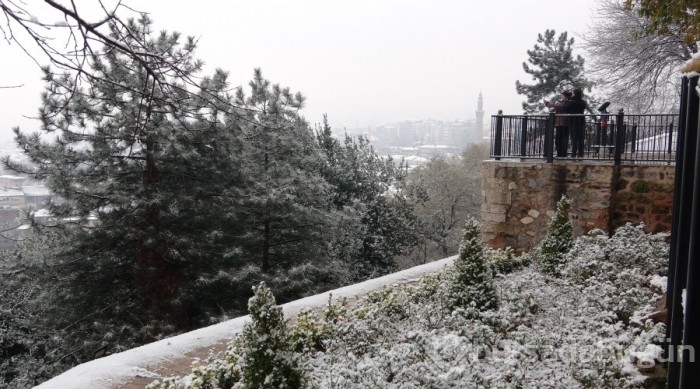 Bursa beyaza büründü!