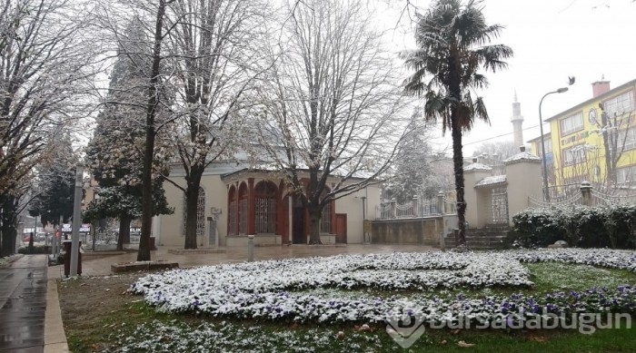 Bursa beyaza büründü!