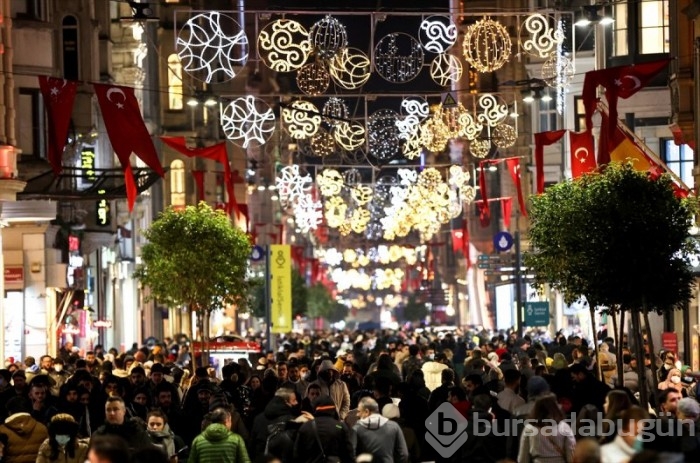 İstanbul'un ışıklı yeni yıl hazırlığı...