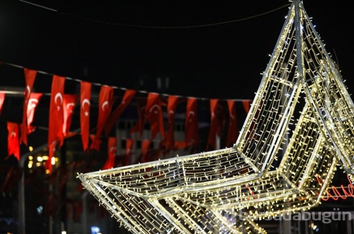 İstanbul'un ışıklı yeni yıl hazırlığı...