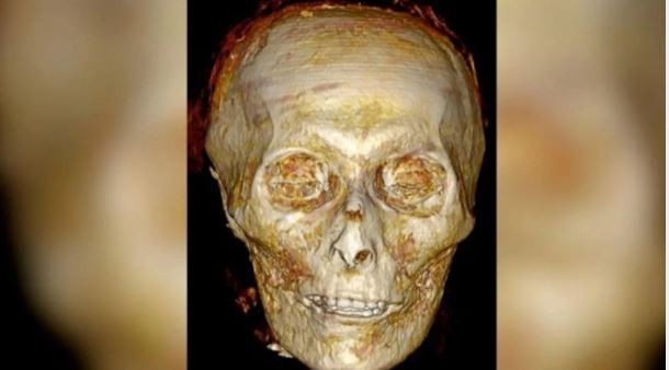 Tabut açıldı, 3 bin 500 yıllık sırlar açığa çıktı
