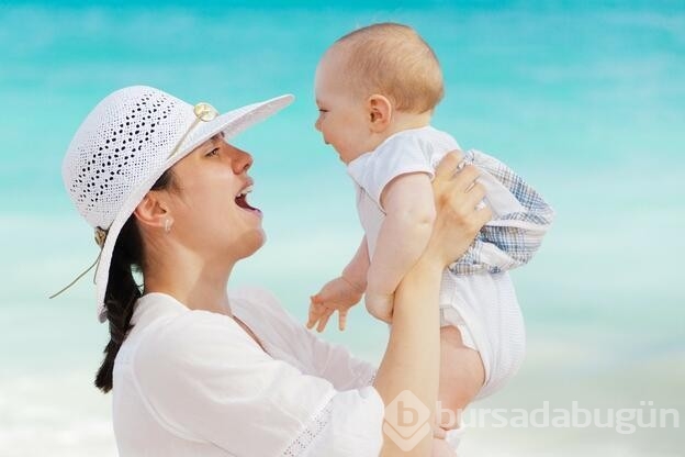 Anne ve bebekleri kaybediyoruz, lütfen aşı olun!