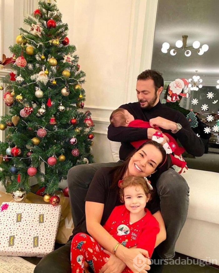 Bengü'den mutlu aile pozu!