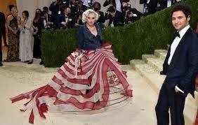 2021 MET Gala'nın en ilginç kıyafetleri!
