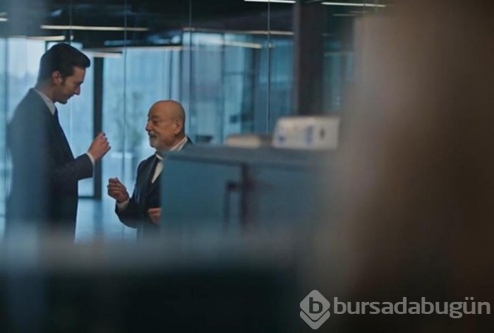 Camdaki Kız'da Sedat ve Melisa'nın sırrı açığa çıktı!