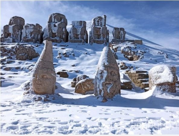 Nemrut Dağı Ören Yeri'ni geçen yıl 171 bin kişi gezdi
