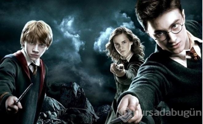 Harry Potter özel bölümünde hata: Emma Watson yerine Emma Roberts'ın fotoğrafı kullanıldı
