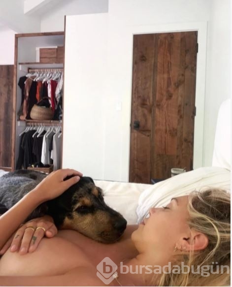 Dünyaca ünlü model Alexis Ren, yine çok cesur!