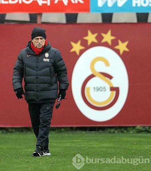  Galatasaray'da sular duruldu gözler transfere çevrildi!