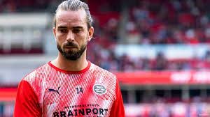 Davy Pröpper futbolu bıraktı!