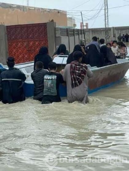 Pakistan'da sel felaketi!