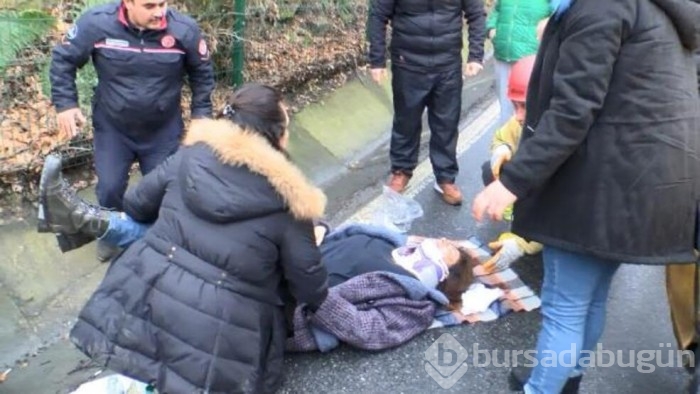 Taksi ve İETT otobüsü kafa kafaya çarpıştı!