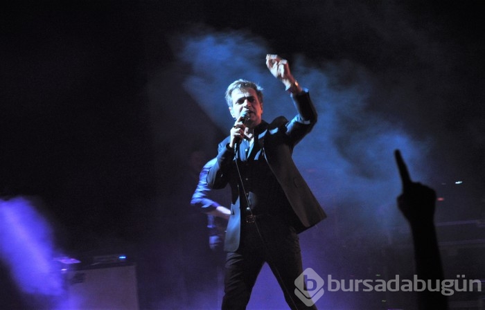 Teoman Bursa'yı salladı