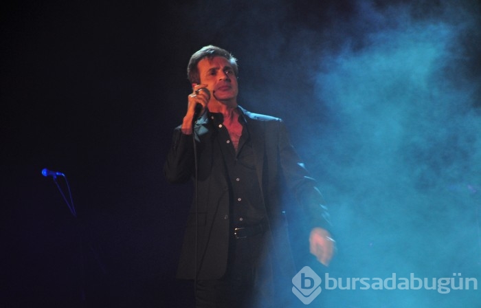 Teoman Bursa'yı salladı