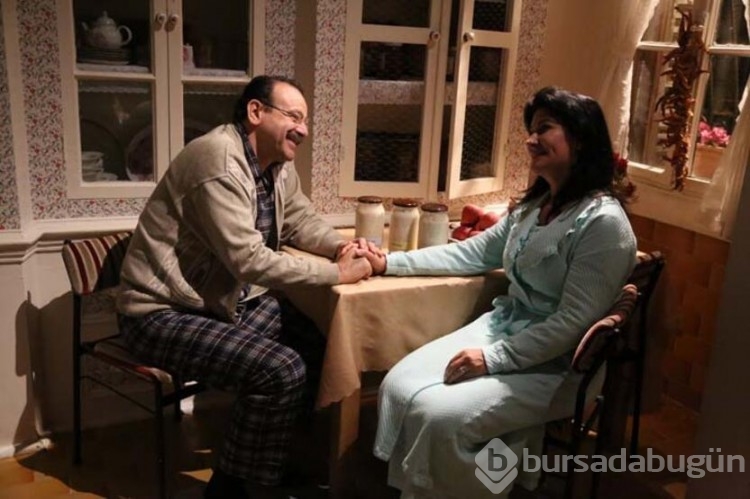 Üç Kız Kardeş'in setinden ilk kareler