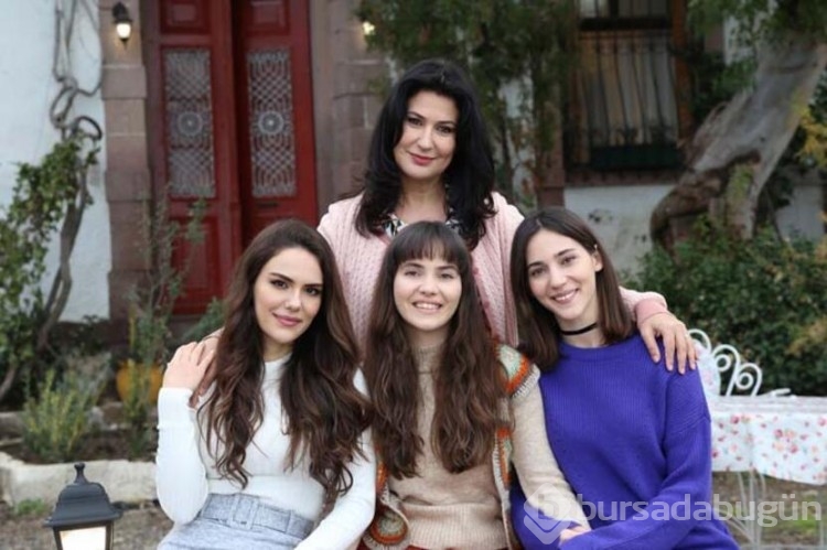 Üç Kız Kardeş'in setinden ilk kareler