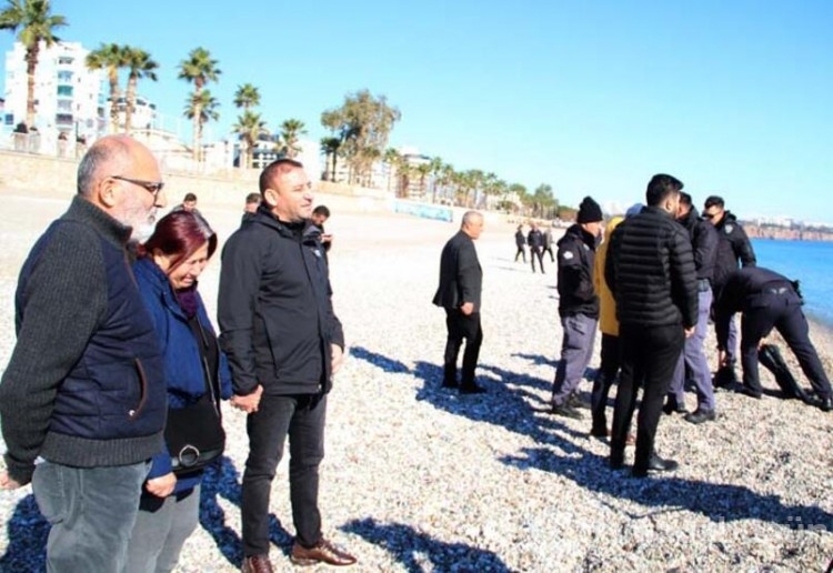 14 gündür haber alınamıyor: Çalışmaları gözyaşlarıyla izledi