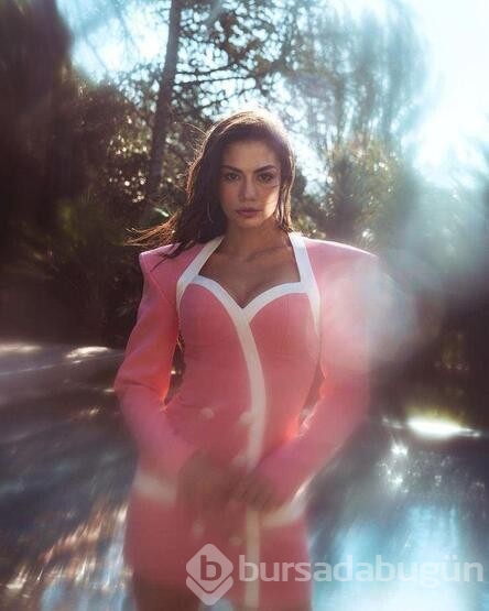 Demet Özdemir ve Hande Erçel'in arası açıldı
