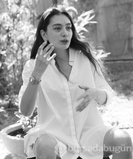 Neslihan Atagül benzerliği şaşırttı...