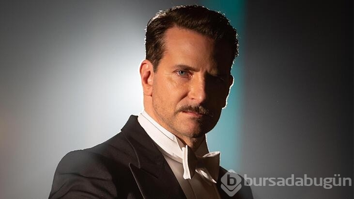 Bradley Cooper:Film setinde çıplak kaldığımı hatırlıyorum...