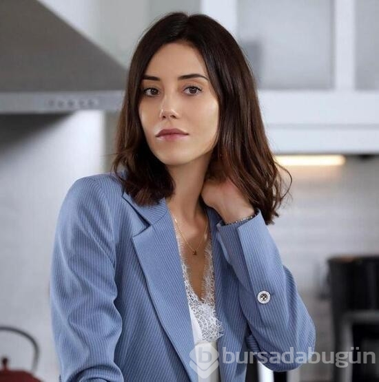 Cansu Dere'den hayranlarını üzen haber!
