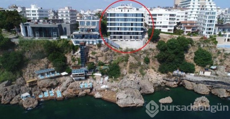 Denize sıfır bina için yıkım kararı!