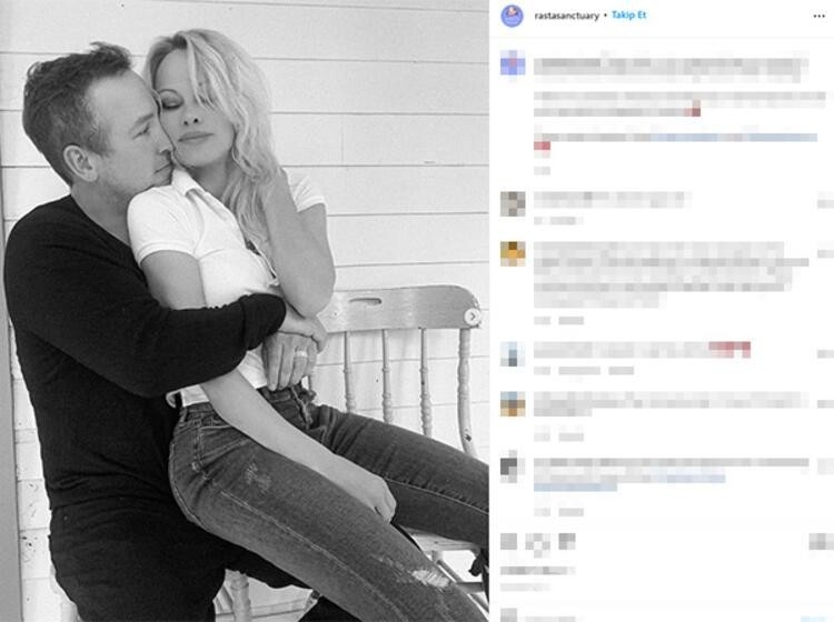 Pamela Anderson boşanıyor!