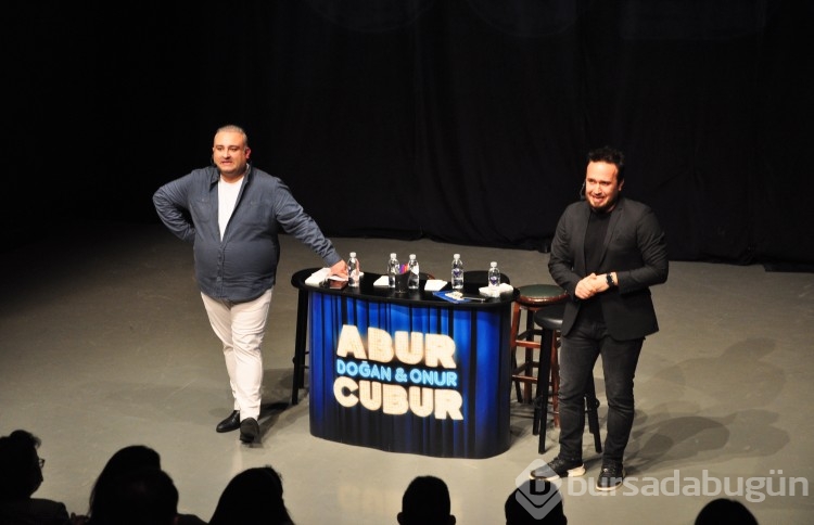 Doğan&Onur Aburcubur Show bol bol güldürdü