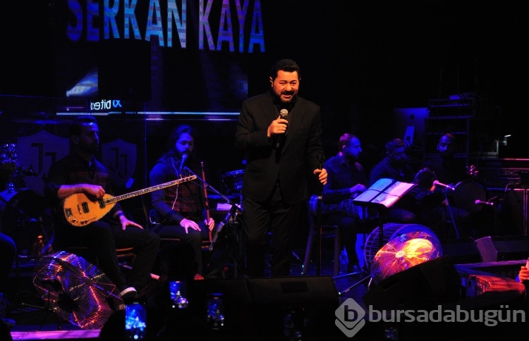 Bursa'da Serkan Kaya'dan unutulmaz konser