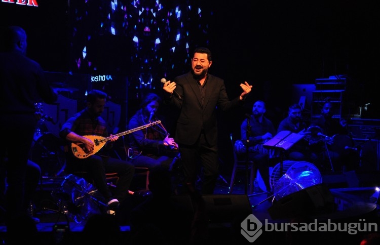 Bursa'da Serkan Kaya'dan unutulmaz konser