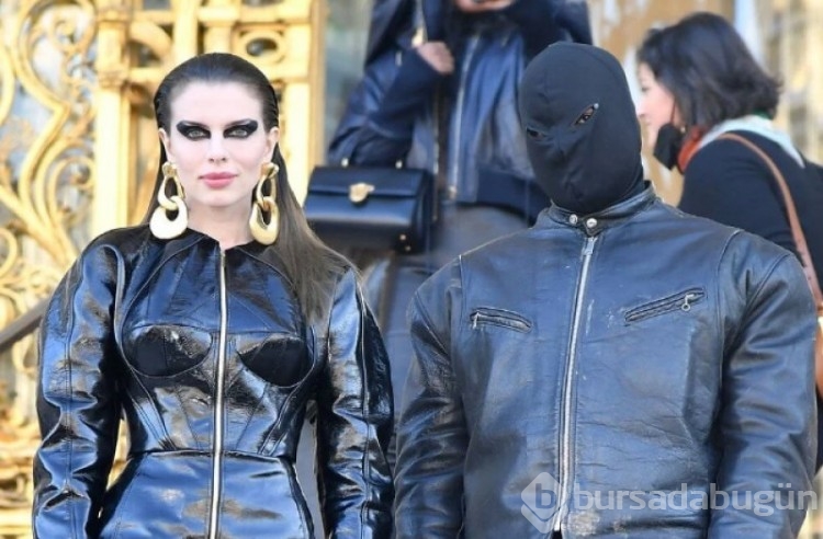 Paris Moda Haftası'nda sokaklar podyuma döndü
