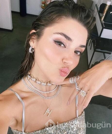 Demet Özdemir ile Hande Erçel arasında gerilim...