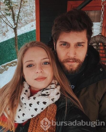 İpek Filiz Yazıcı ve Ufuk  aşk pozu!