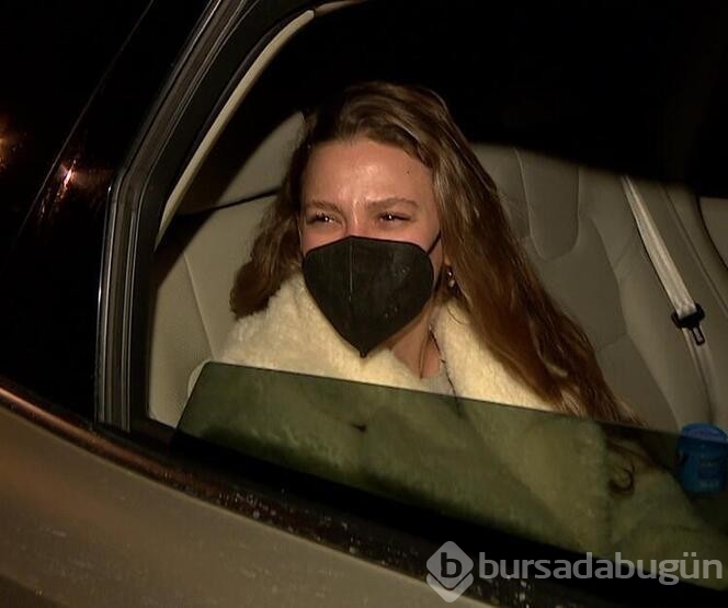 Serenay Sarıkaya şikayetçi oldu...