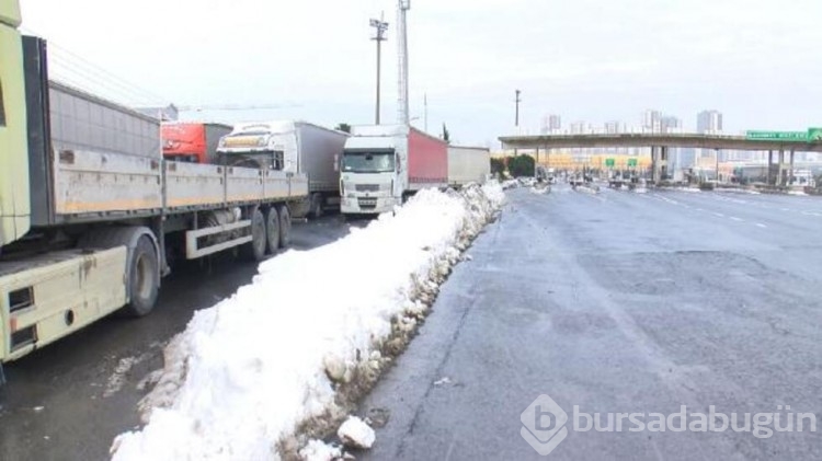 TIR'ların bekleyişi...
