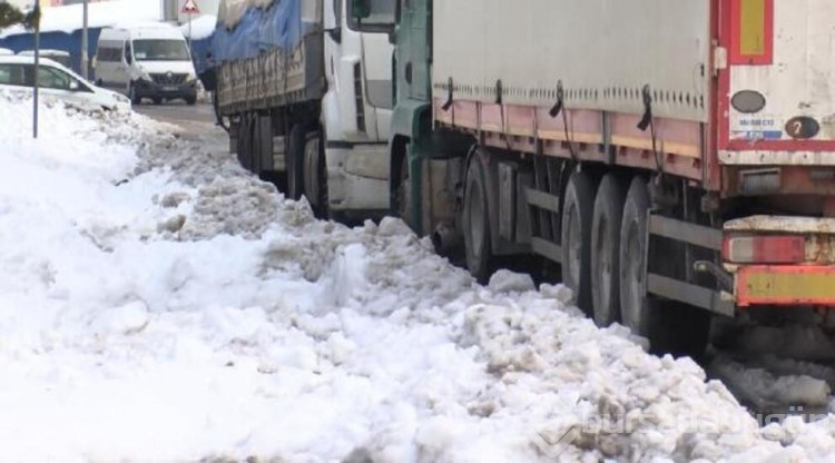 TIR'ların bekleyişi...
