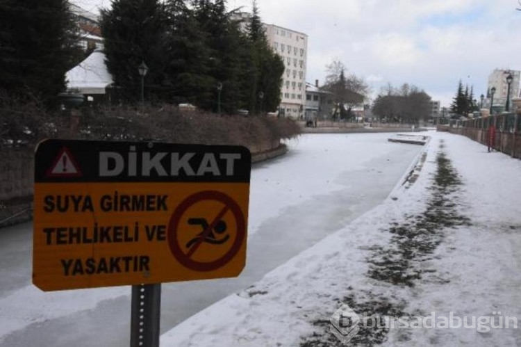 Porsuk Çayı'nda buz önlemi!