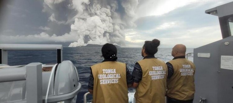 Tonga'da alarm!