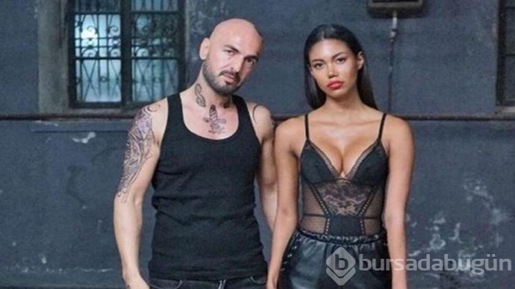 Soner Sarıkabadayı'dan aile pozu!