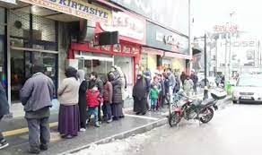 7'nci kattan düşen Sedefnur yoğun bakımda!