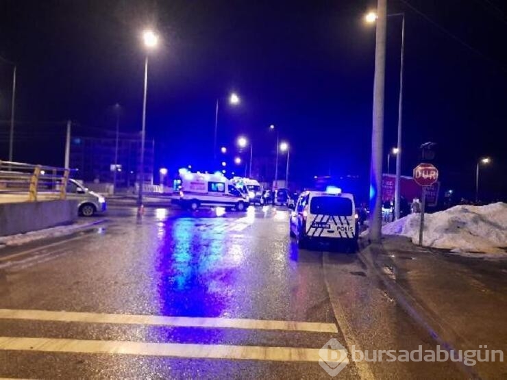 Konya'da yolcu otobüsü ile TIR çarpıştı!