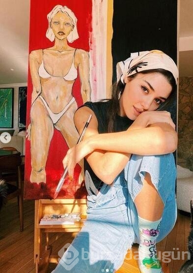 Hande Erçel imaj değiştirdi!