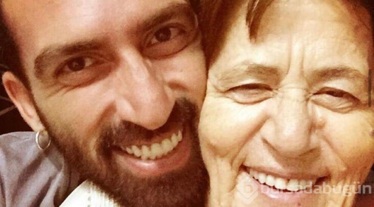 Oyuncu Erdem Yener'in annesi vefat etti!