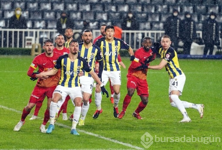 Fenerbahçe'ye transferini eski Trabzonsporlu isim engelledi...